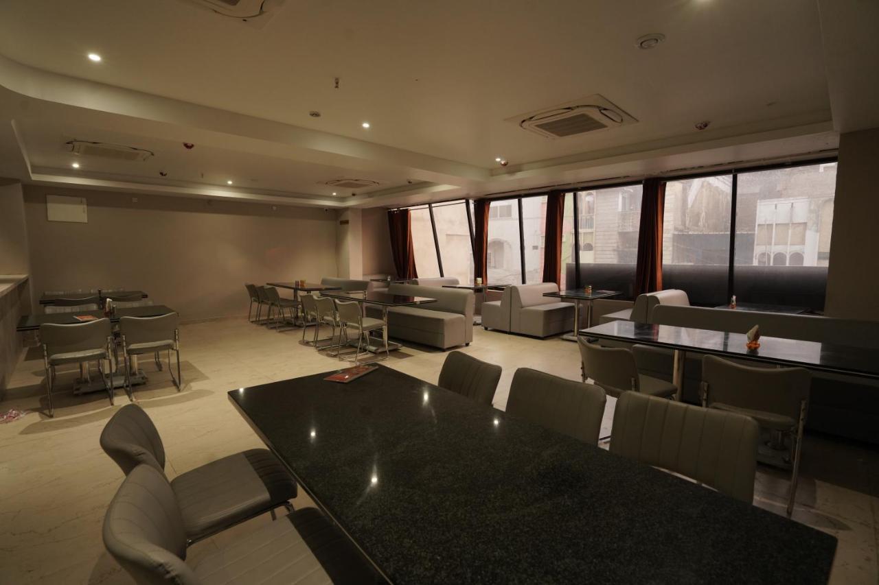 Hotel Trp Bliss Nizamabad Exteriör bild