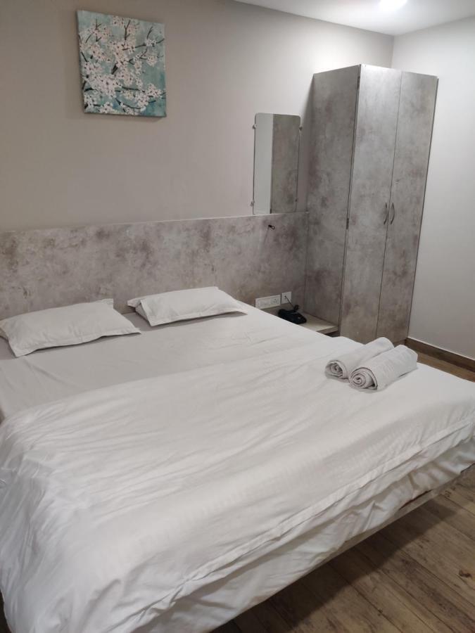 Hotel Trp Bliss Nizamabad Exteriör bild